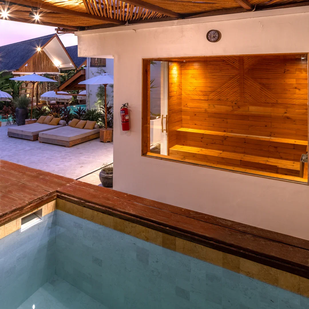 Ice bath and sauna recovery area